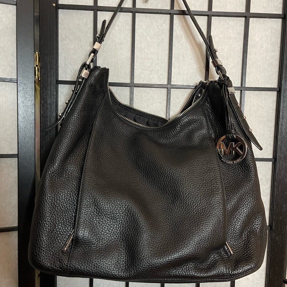 Michael Kors leather bag